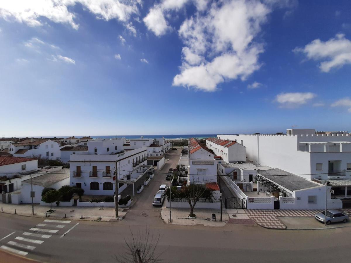 Individual En El Pueblo De Zahara